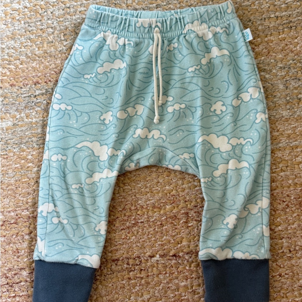 Wave print Moana and Kai pants